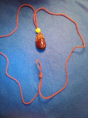 Antique Vintage Hand Made 19 Inch Carved Nut Chinese Confucius Pendant Necklace